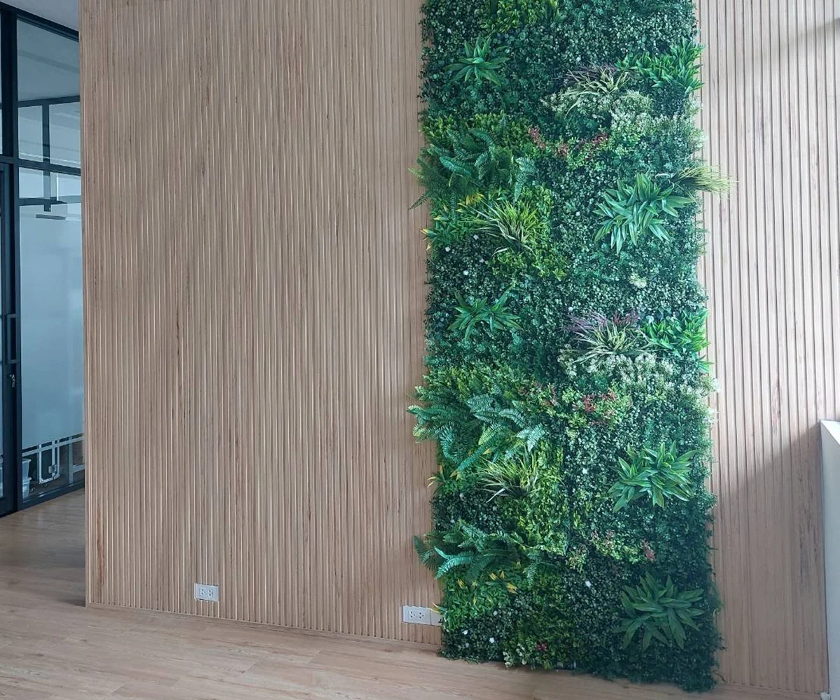 หญ้าปลอมของตกแต่ง ใช้ได้ทั้งบ้าน และร้านค้า