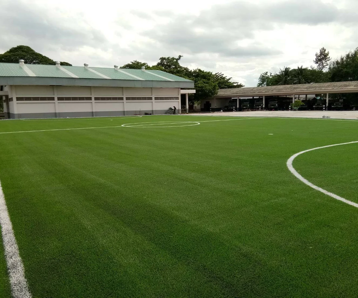 หญ้าเทียมสนามฟุตบอลทางเลือกของธุรกิจสนามกีฬา